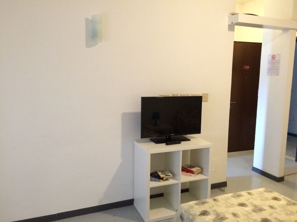 פיאצ'נצה Residence Europa מראה חיצוני תמונה